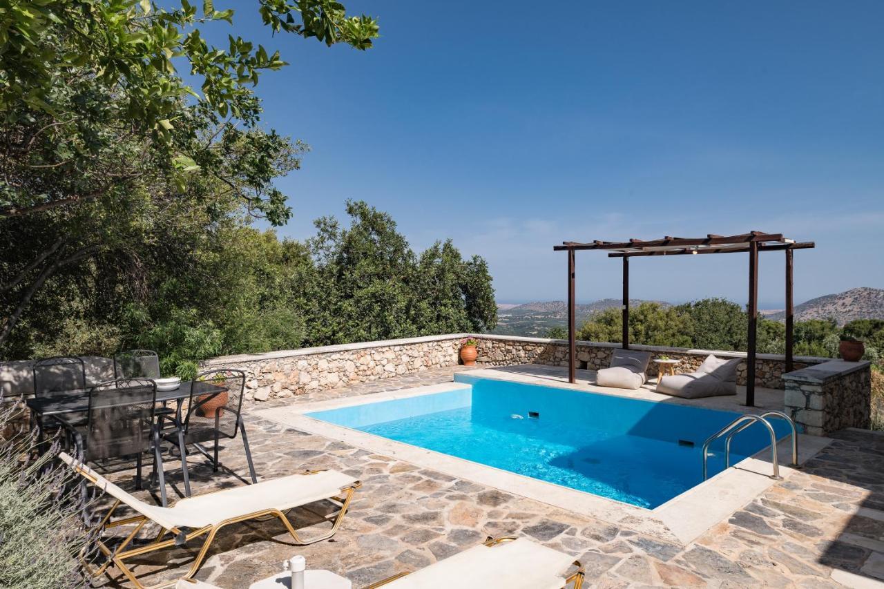 Koules Estate, With Private Pools & Bbq - Embracing Nature, By Thinkvilla Argouli Exterior photo