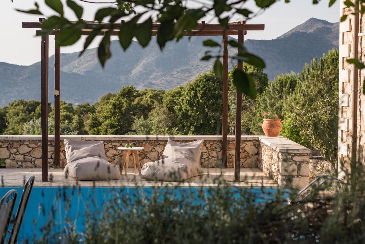 Koules Estate, With Private Pools & Bbq - Embracing Nature, By Thinkvilla Argouli Exterior photo