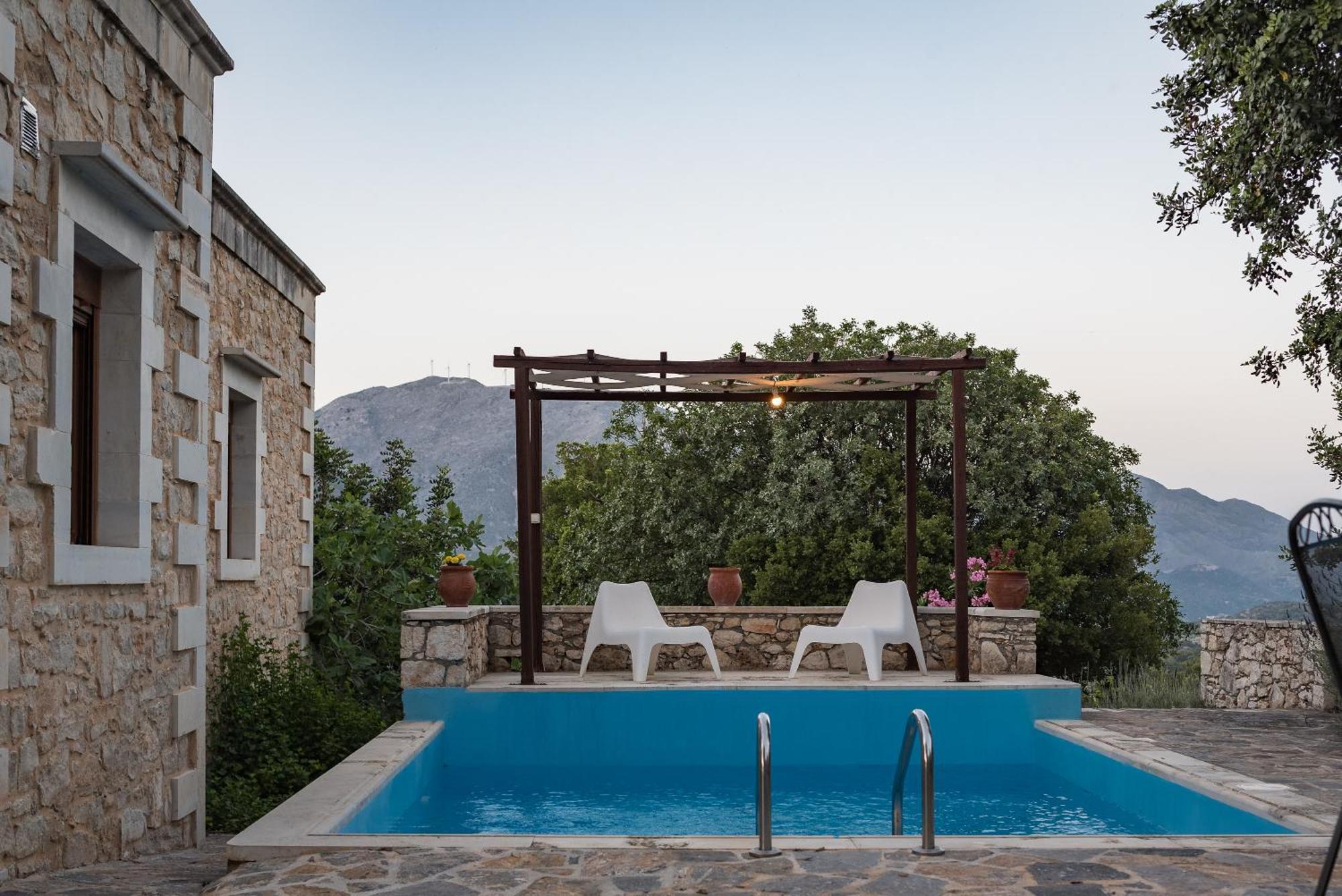 Koules Estate, With Private Pools & Bbq - Embracing Nature, By Thinkvilla Argouli Room photo